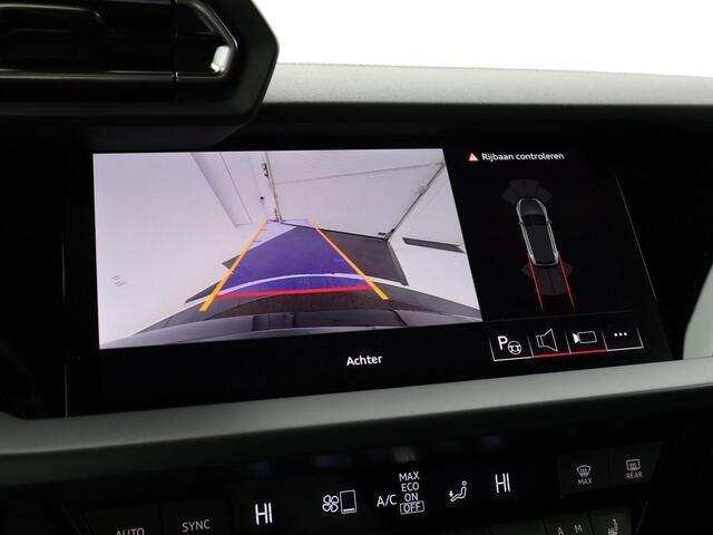 Audi A3 SPORTBACK 40 TFSIe 204pk S-tronic S edition · SOH 100% · Camera · Apple/Android Car Play · Navigatie · Stoelverwarming · Zwart optiek · P-Sensoren · 17'' Inch · Garantie t/m 12-06-2029 of 100.000km · EXTRA INRUILKORTING ·