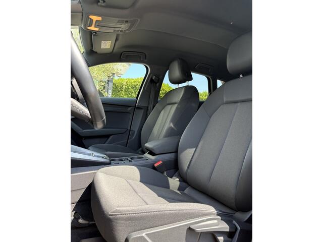 Audi A3 SPORTBACK A3 30 1.0 TFSI Sportback S line Digitaal Dash