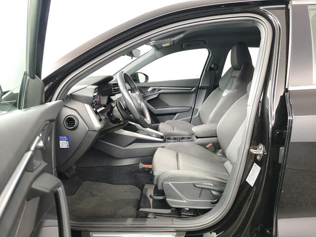 Audi A3 SPORTBACK 30 TFSI Advanced edition | Virtual Cockpit | Zwarte hemel | Climate Control