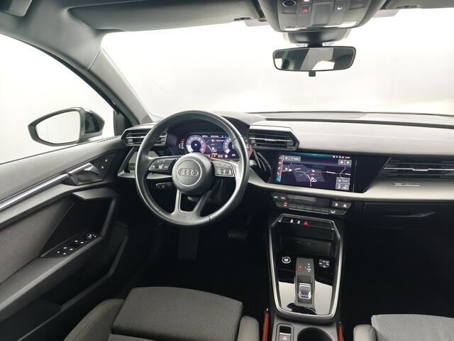 Audi A3 SPORTBACK 30 TFSI Advanced edition | Virtual Cockpit | Zwarte hemel | Climate Control