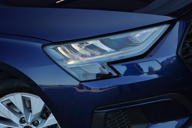 Audi A3 SPORTBACK 40 TFSI e Edition | LED | Carplay | DAB |