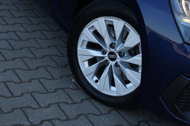 Audi A3 SPORTBACK 40 TFSI e Edition | LED | Carplay | DAB |