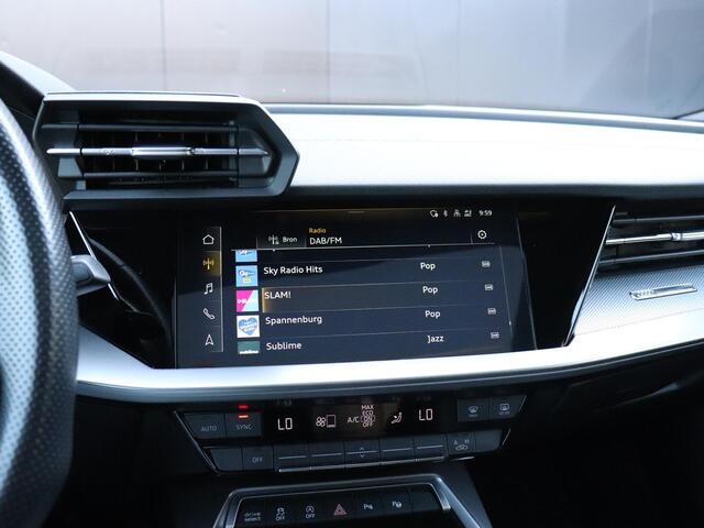 Audi A3 SPORTBACK 30 TFSI S edition | PANO | CAMERA | NAVI | APPLE CARPLAY | CRUISE |