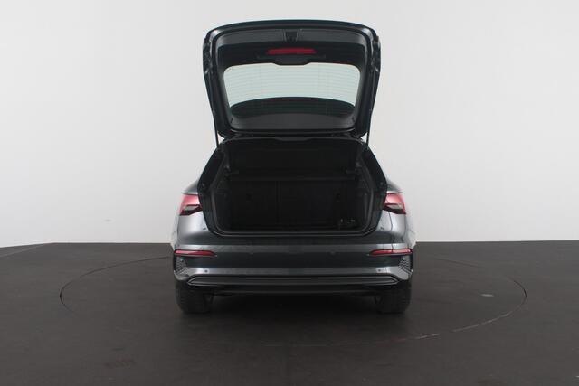 Audi A3 SPORTBACK 40 TFSI e Edition > Plug-in hybride/Manhattangrijs/All season banden/12 maanden garantie