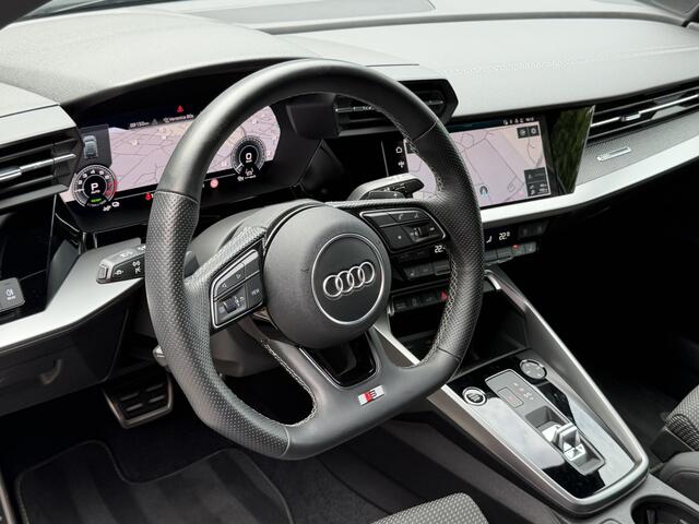 Audi A3 SPORTBACK 45 TFSI-e COMPETITION *!* MATRIX/ CARBON PAKKET/ CAMERA/ RADAR *!*