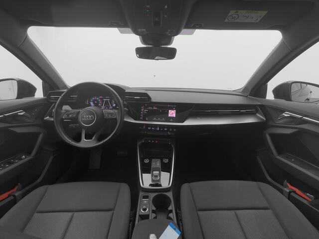 Audi A3 SPORTBACK 30 TFSI Automaat Pro Line | PANO | CARPLAY