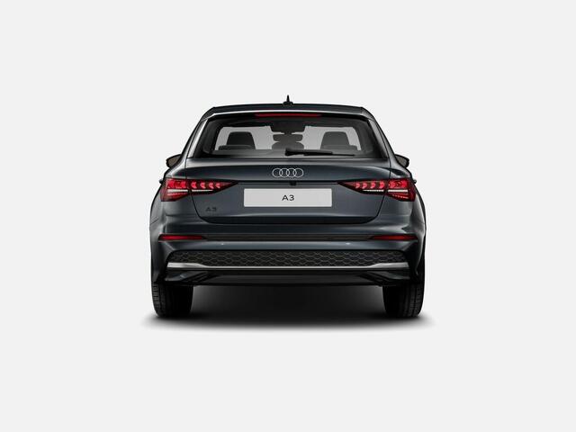 Audi A3 SPORTBACK 30 TFSI Advanced edition 116 PK · Assistentiepakket rijden en parkeren plus · Achteruitrijcamera · Stoelverwarming voorin