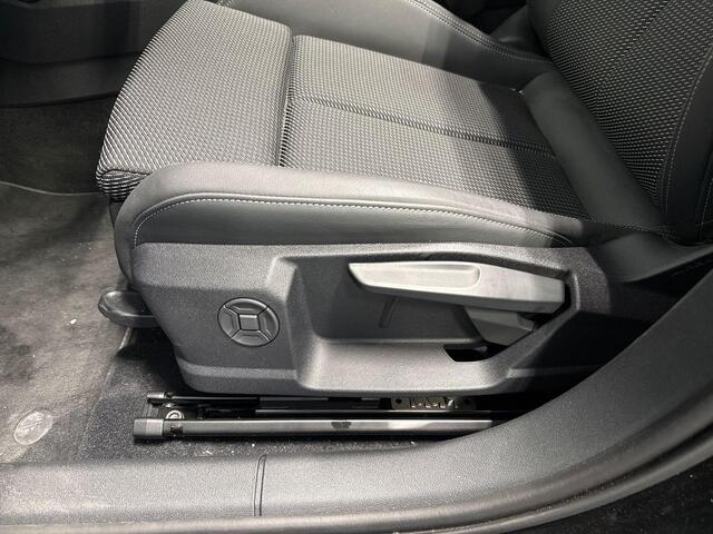 Audi A3 SPORTBACK 45 TFSIe 272pk S-tronic S edition Competition · Panoramadak · Sonos Audio · Camera · Head-Up · Apple/Android Car Play · 18'' Inch · Garantie t/m 28-09-2030 of 100.000km