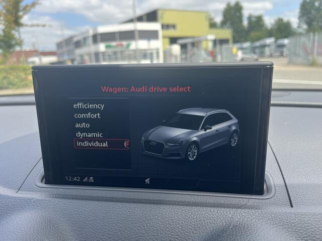 Audi A3 SPORTBACK S3 2.0TFSI QUATTR.PANO B&O KEYL ACC 311PK FULL