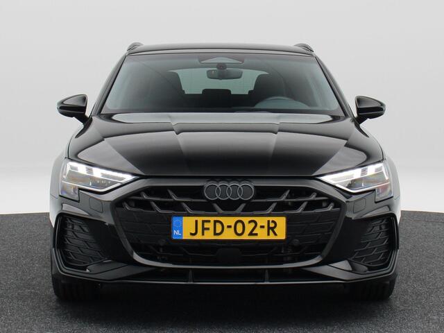 Audi A3 SPORTBACK 45 TFSi 272 Pk e S-line Competition | Trekhaak | Stoelverwarming | Adaptive Cruise | Half Leer | Camera | Carplay | 18 Inch | 28.071 Km !!