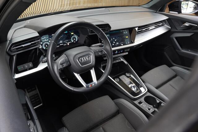 Audi A3 SPORTBACK 45TFSIe/245pk S-Line Blackstyle|2022|Cruise+ACC|Matrix-LED|Navi|PDC+Camera|Carplay/AndroidAuto|Keyless