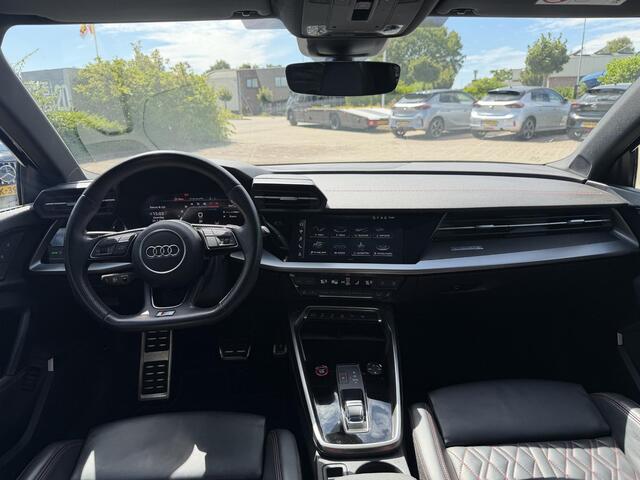 Audi A3 SPORTBACK 2.0 TFSI S3 quattro Edition One MATRIX KOPLAMPEN | PANO/SCHUIFDAK | RS STOELEN | CAMERA | ANDROID/APPLE CARPLAY | AIRCO/ECC | CRUISECONTROL | PARKEERSENSOREN | STOELVERWARMING | NAVIGATIE