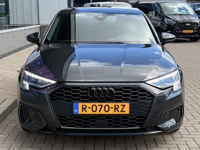 Audi A3 SPORTBACK 40 TFSI e Advanced Edition | ACC | Apple Carplay | DAB | LED | Drive Select | Parkeersensoren |
