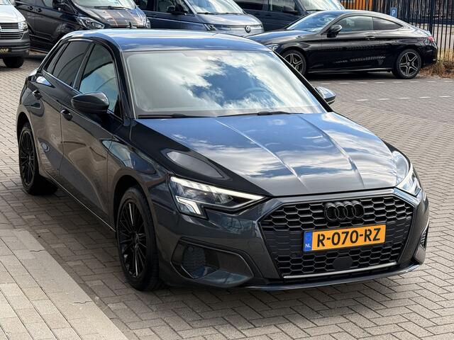 Audi A3 SPORTBACK 40 TFSI e Advanced Edition | ACC | Apple Carplay | DAB | LED | Drive Select | Parkeersensoren |