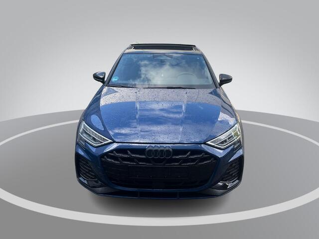 Audi A3 SPORTBACK 1.5 e-hybrid 272pk S-Tronic S edition Competition · Panoramadak · Camera · Leder Nappa · Elek. Bestuurdersstoel · Elek. Achterklep · Garantie t/m 23-10-2030 of 100.000km