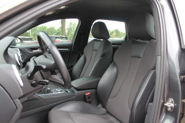 Audi A3 SPORTBACK 1.0 TFSI Sport S Line Edition / Trekhaak / Navigatie / Parkeerhulp achter / Sportstoelen / Cruise Control / LED Koplampen