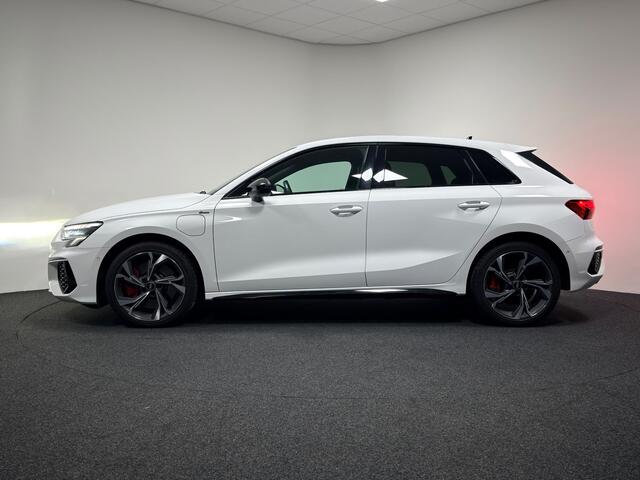 Audi A3 SPORTBACK 45 TFSI e S Edition Competition | 2X S-LINE | RS ZETELS | B & O | TREKHAAK | NAVI |