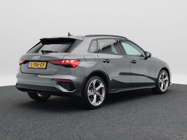 Audi A3 SPORTBACK 45 TFSi e 245 Pk S-Line Competition | Adaptive Cruise | Camera | Matrix LED | Stoelverwarming | CarPlay | 18 Inch | 86.591 Km !!