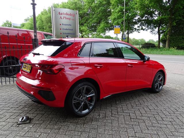 Audi A3 SPORTBACK 45 TFSI e S ed. Comp PANO DAK VOL OPTIES 1e eig