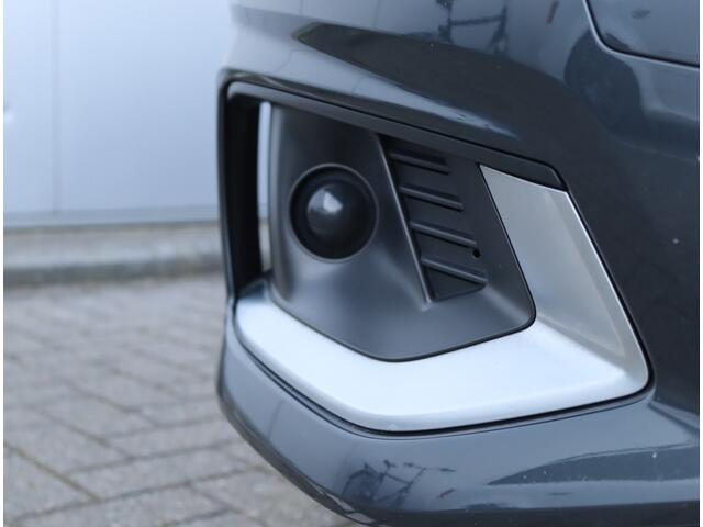 Audi A4 Limousine 35 TFSI Business Edition | Virtual | Parkeercamera | Org. NL
