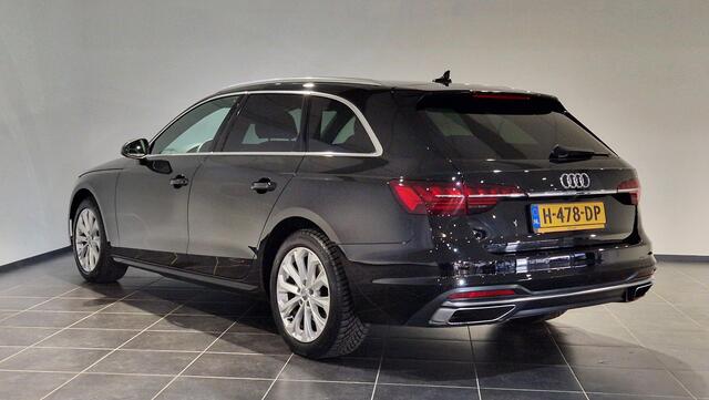 Audi A4 Avant 35 TFSI Launch edition Business | Camera | Stoelverwarming