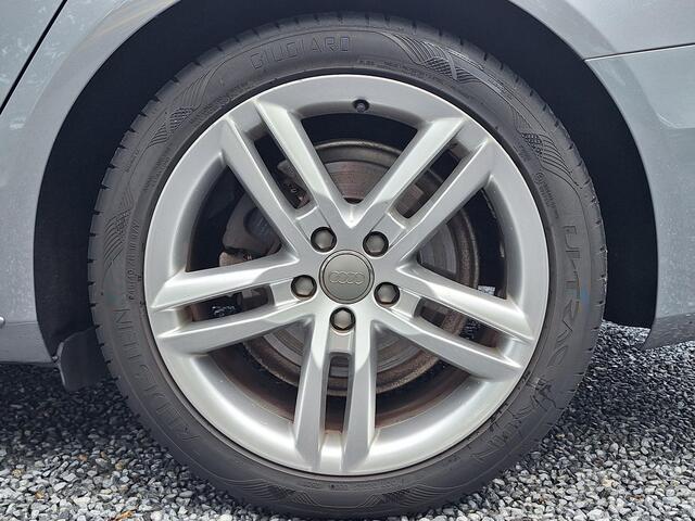 Audi A4 Avant 1.8 TFSI 170pk Aut. S-Line (Trekhaak,Navi,Clima)