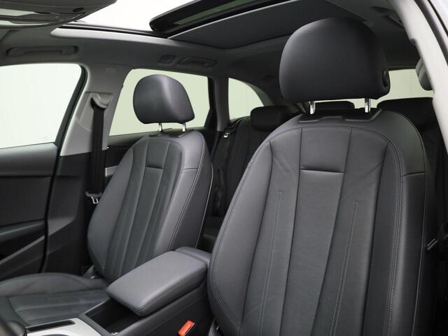 Audi A4 Avant 35 TFSI/150PK S Line · Panoramadak · Leder · Trekhaak · Apple Car Play · Navigatie ·
