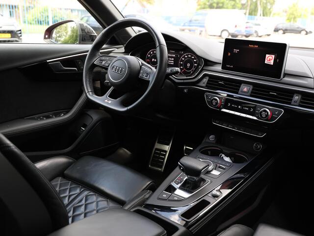 Audi A4 Avant 40 TFSI Sport S line black edition | 190 pk | Sportstoelen plus | Pano | Leer | Matrix LED |