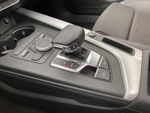 Audi A4 Avant 35 TFSI/150PK S edition · Panoramadak · Navigatie · Drive-select ·