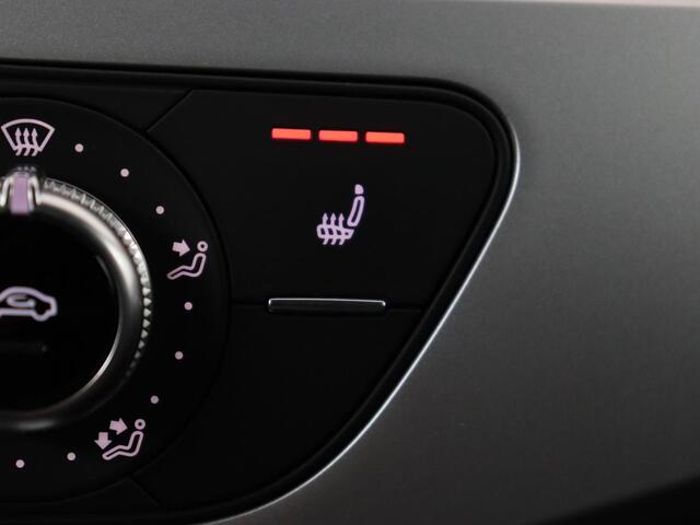 Audi A4 1.4 TFSI Pro Line | Adaptive cruise | Stoelverwarming | Camera | Trekhaak | Navigatie | Xenon | Climate control | Bluetooth | Side Assist