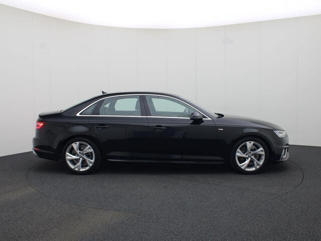 Audi A4 Limousine 35 TFSI 150pk Sport S line edition · Navigatie · Camera · Virtual cockpit ·