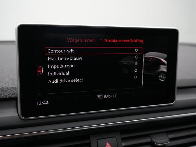 Audi A4 Limousine 2.0 TFSI 190 pk S-tronic ultra Design Pro Line Plus | Panoramadak | Navigatie | Stoelverwarming | Parkeersensoren achter