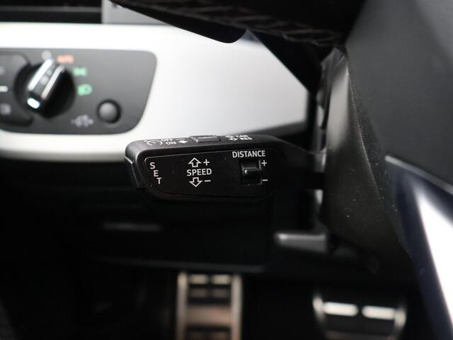 Audi A4 Avant 35 TFSI S edition Competition | 150 PK | Automaat | Trekhaak wegklapbaar | Adaptive cruise control | 18"LM velgen |