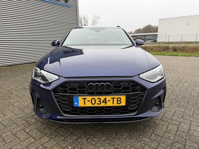 Audi A4 Avant 35 TFSI S-Line LED Panoramadak Carplay Stoelverwarming Achteruitrijcamera