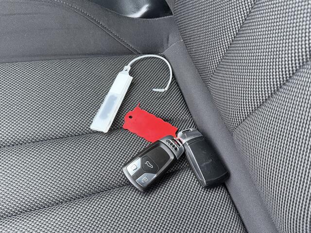 Audi A4 Limousine 2.0 TDI ultra Pro Line | Automaat | Cruise control | LED koplampen