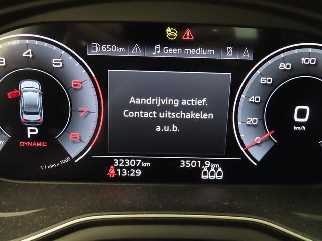 Audi A4 Limousine 35 TFSI Advanced Edition Climate controle | Navigatiesysteem | Parkeersensoren | Cruise controle | Keyless
