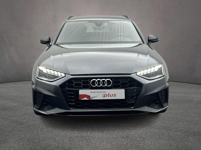 Audi A4 Avant 35 TFSI 150PK S edition competition | Tour-Pack | Stoelverwarming | Zwart-Optiek | Audi-Sound | Achterruitrijcamera | Ambient-Lightning | 18-Inch |