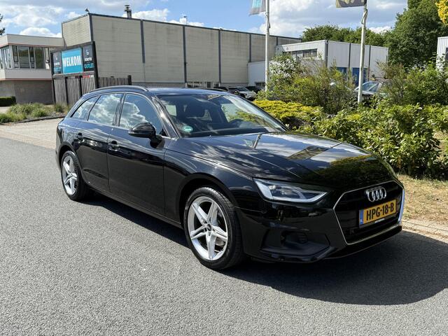 Audi A4 Avant 35 TFSI 150PK AutomaatoNavioCarplay