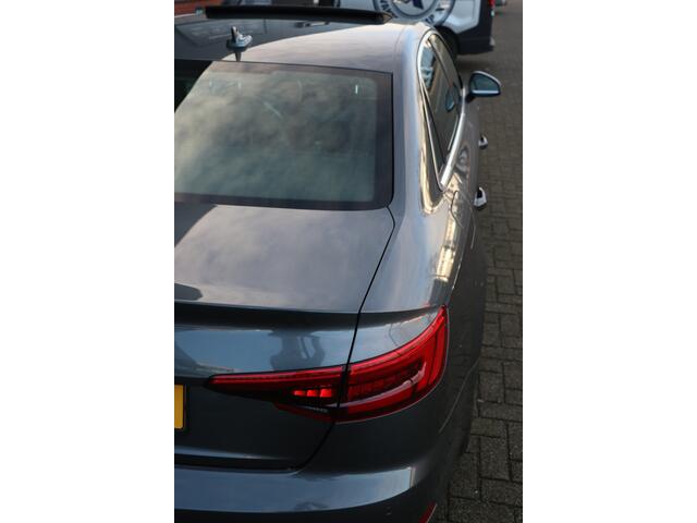 Audi A4 Limousine 1.4 TFSI Sport 3 * keer Sline Open dak | Leer | Open dak