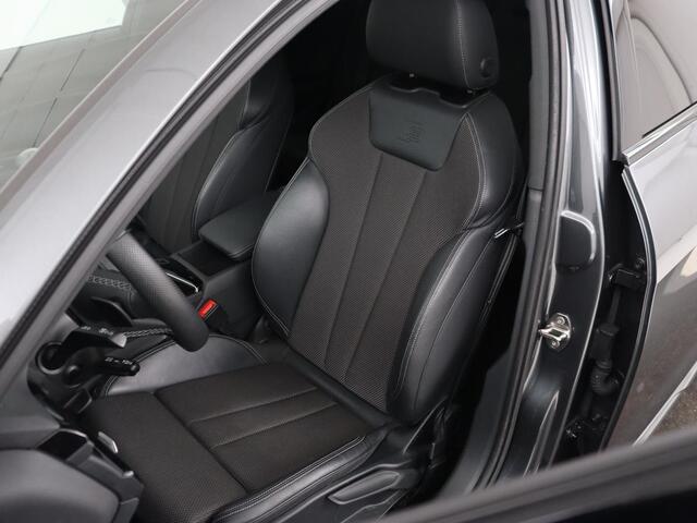 Audi A4 35 TFSI S edition Competion | Origineel NL | Trekhaak | Sfeerverlichting | Virtual Cockpit | Carplay | Sportstoelen | Half leder | Full LED | Navigatie | Parkeerhulp | Cruise control | S Line