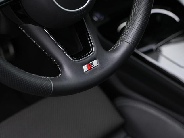 Audi A4 Avant 35 TFSI 150 pk S-tronic S edition / S-Line | Stoelverwarming | Navigatie | Parkeersensoren voor/achter