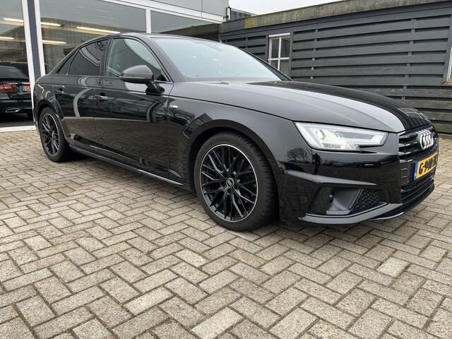 Audi A4 Limousine 35 TFSI Sport S line black edition vol Leer / Led / Clima / Carplay / ambiance