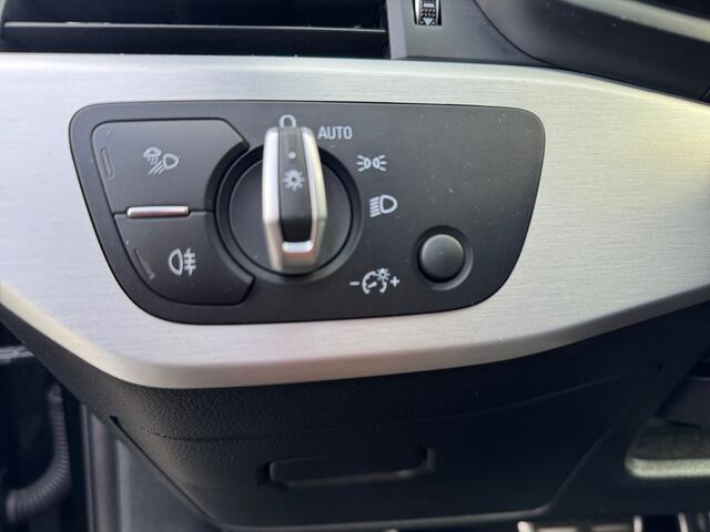 Audi A4 Avant 40 TFSI S Competition Black optic Aut- Virtual cockpit, Carplay, Android Auto, Xenon led matrix, Dynamic select