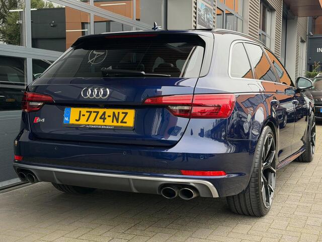 Audi A4 Avant 3.0 TFSI S4 Quattro Pano RS Stoelen