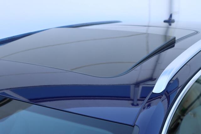 Audi A4 Avant 40 TFSI Sport S line 190pk S Tronic Trekhaak | Pano | Navi