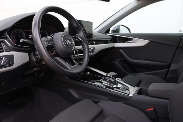 Audi A4 Limousine 40 TFSI Advanced Edition 204pk | Camera | Carplay