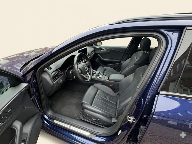 Audi A4 Avant 40 TFSI S edition Competition 204pk | Panoramadak | Adaptieve cruise controle | Parkeercamera | S-line interieur | 18 inch Lichtmetalen velgen | Led koplampen