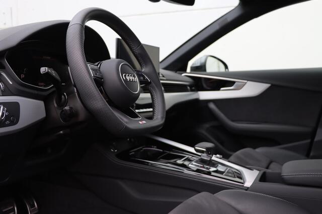 Audi A4 Avant 35 TFSI S Edition Competition 150pk S-Tronic Stoelverwarming | Camera | Elek, stoelen | Carplay |