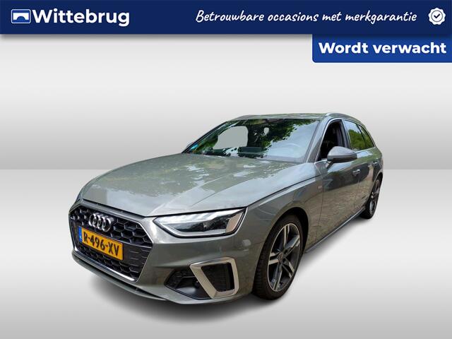 Audi A4 Avant 35 TFSI S edition / Digitaal dashboard / Navigatie / App connect / Zwenkbare trekhaak / Lichtmetaal 18 inch /