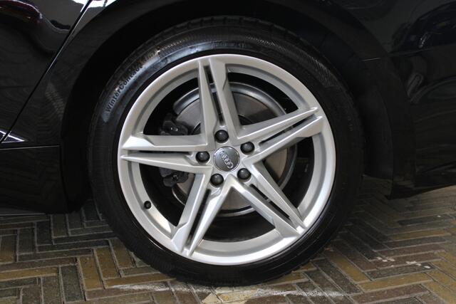 Audi A5 Sportback 40 TFSI Sport S-line | Incl. 12 maanden garantie | Cruise control | Climate control | Stoelverwarming | Sportstoelen | Bluetooth | Navigatie | Parkeersensoren |
